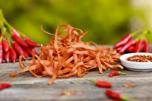 Rezeptierte, hausgemachte 6-Eier Chili-Nudeln von der Werkovits Nudelmanufaktur